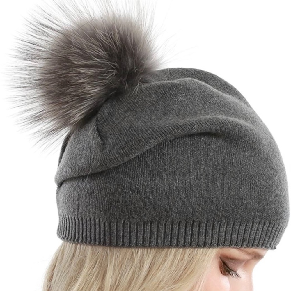 Cashmere blend pom pom slouch beanie charcoal grey imported NWT neutral on trend